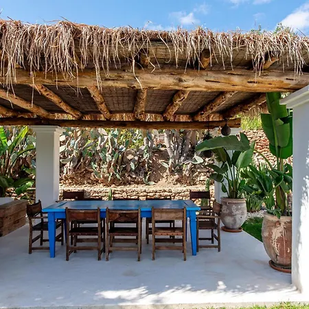 Hébergement de vacances Luxurious Finca Gertrudis With Pool